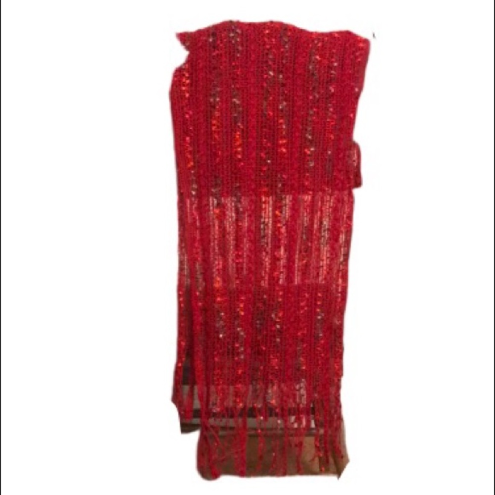 Open-weave scarf